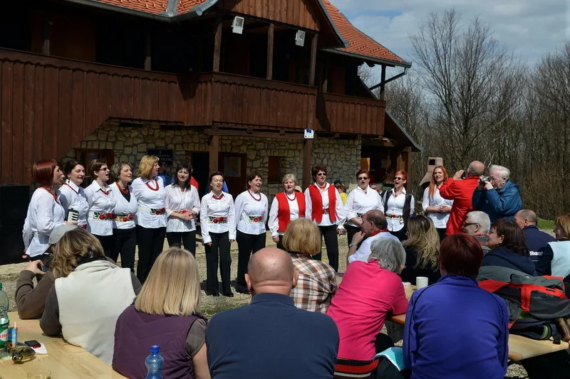 31-HRASTOVACKA GORA 01-030