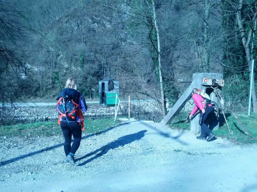 IMG-0ca37df9f74eaaefaafe51ce049a6407-V