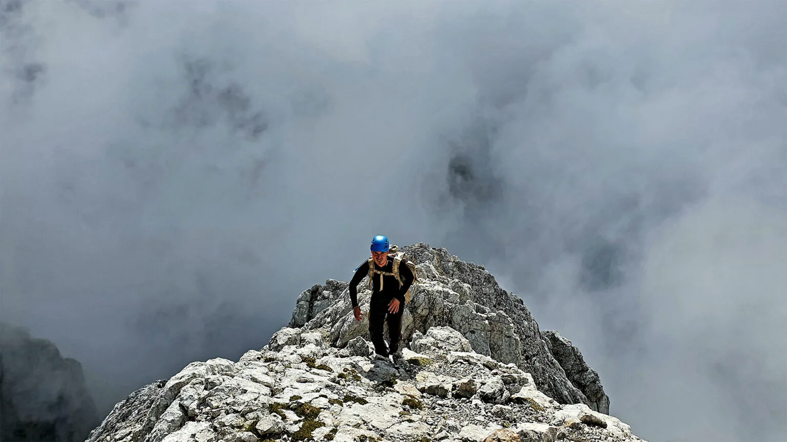 HPS 0000s 0042 20210825 111018 1536x864