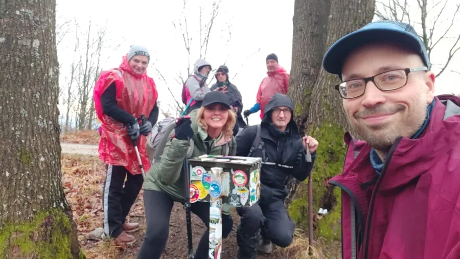 426525169 881433570443784 7077227805724779264 n